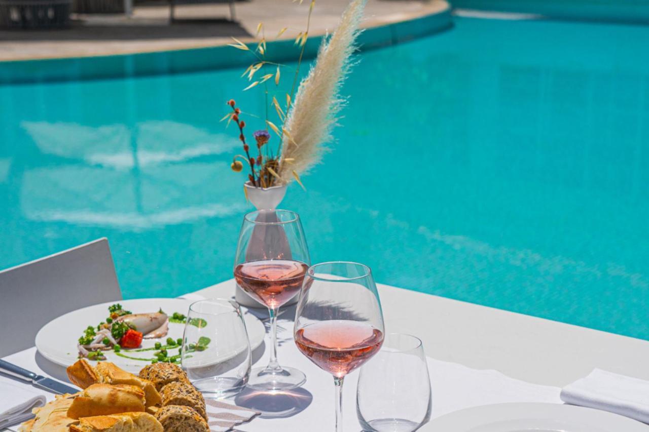 Felix Hotels - Hotel La Coluccia ซานตา เตเรซา กัลลูรา ภายนอก รูปภาพ