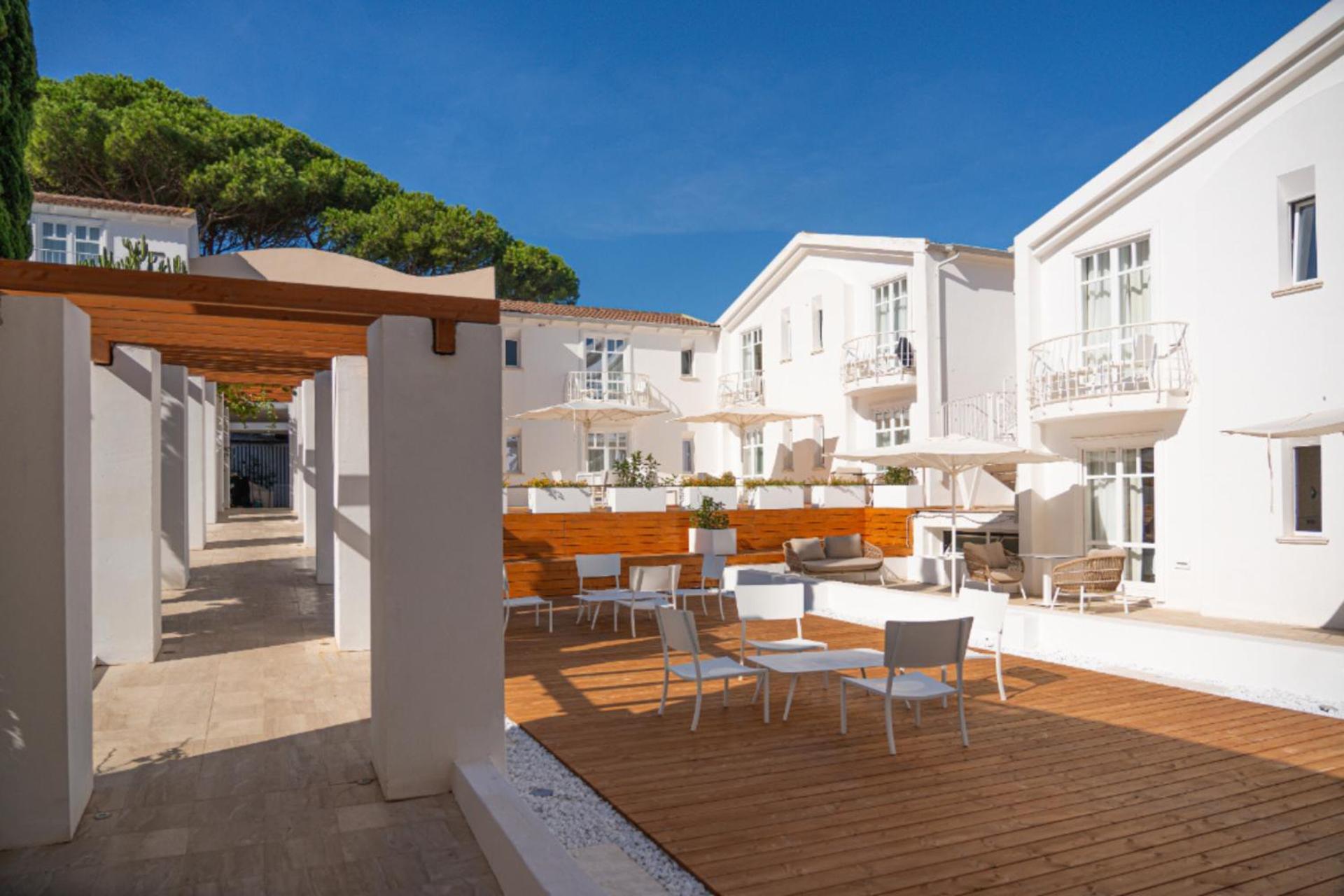 Felix Hotels - Hotel La Coluccia ซานตา เตเรซา กัลลูรา ภายนอก รูปภาพ