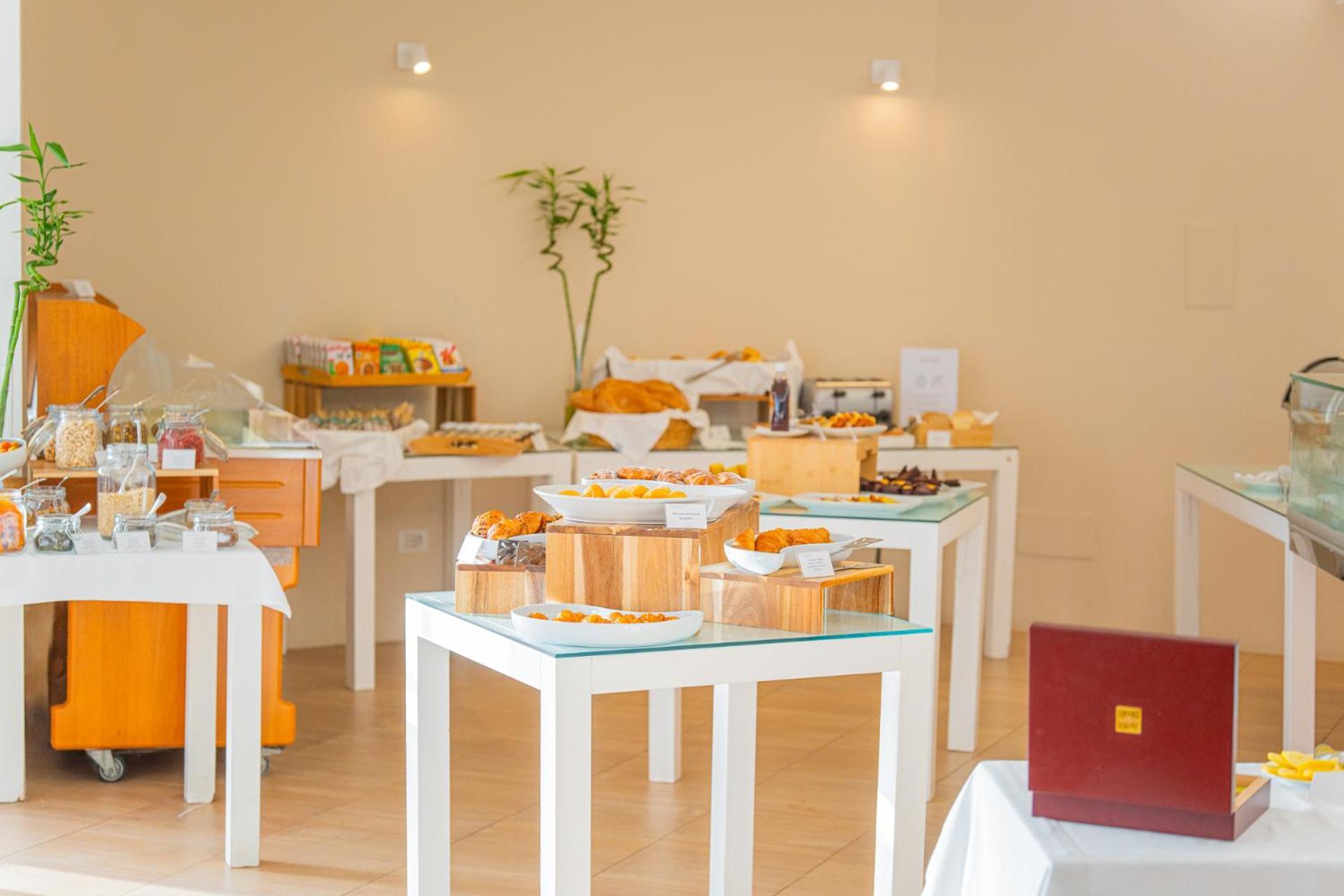 Felix Hotels - Hotel La Coluccia ซานตา เตเรซา กัลลูรา ภายนอก รูปภาพ